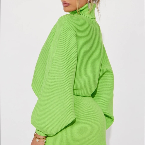 Vibrant neon green ribbed Green Women's mini Skirt set with top - Picture 3 of 3